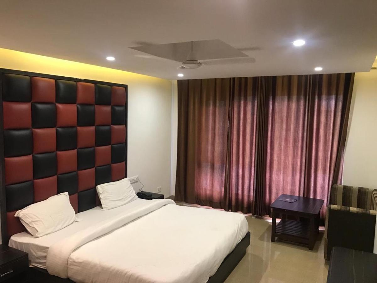 Hotel Savoy Residency Mussoorie Exteriér fotografie